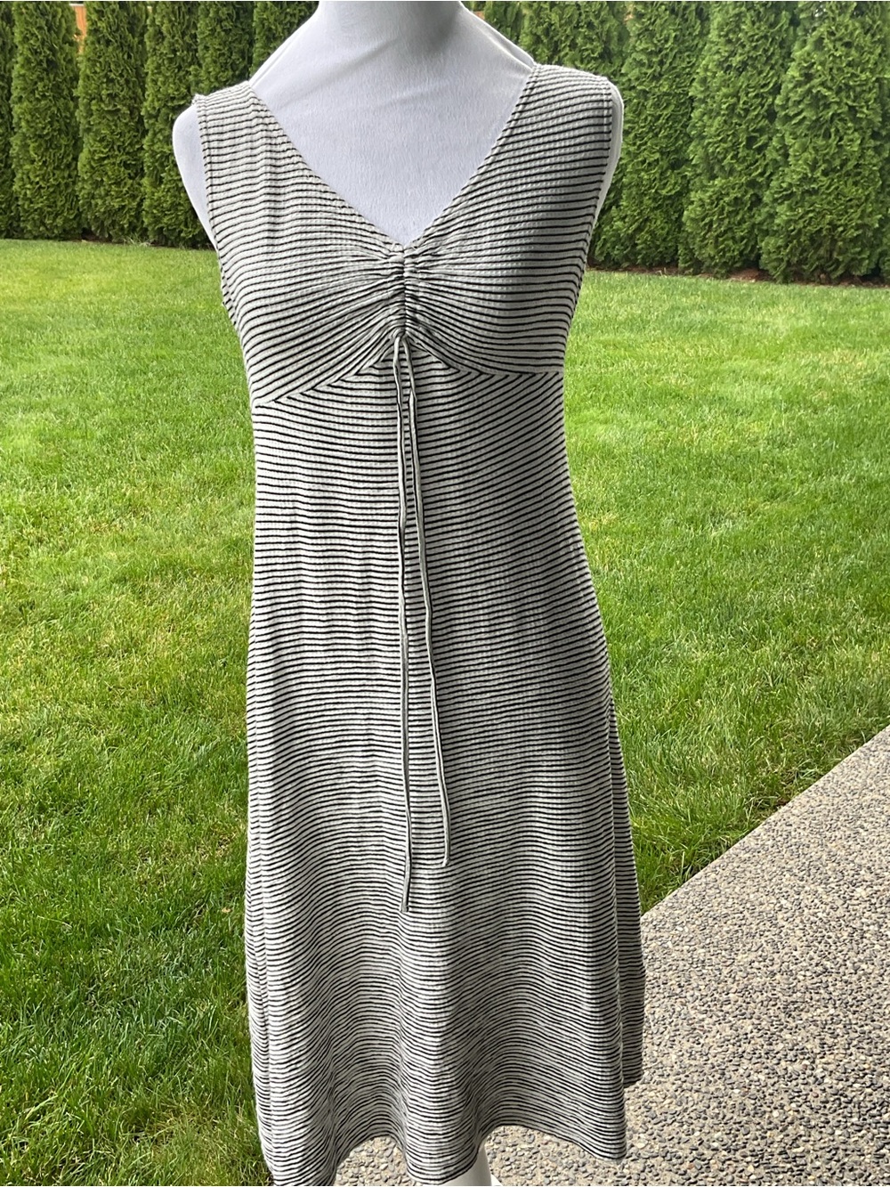 Max Studio Sleeveless Black and White Striped Midi Dress with Front Ruching Tie.